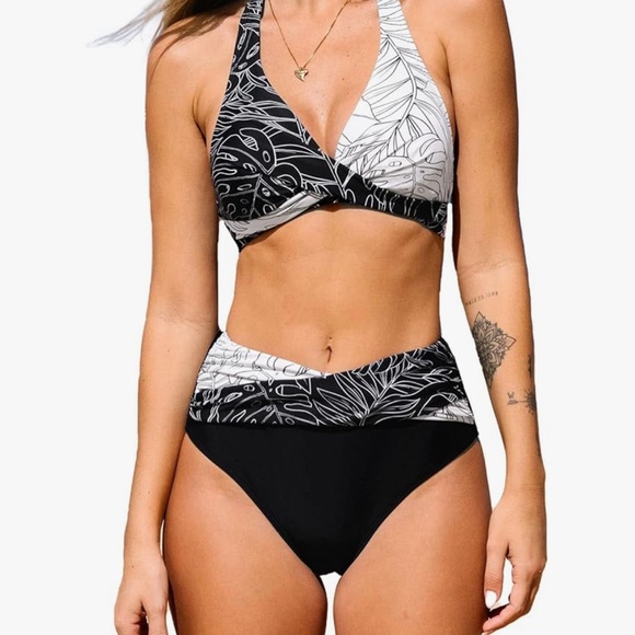 NEW - Women's Two Piece High Waisted Halter Color Block‎ Self Tie Bikini Set - Picture 1 of 8